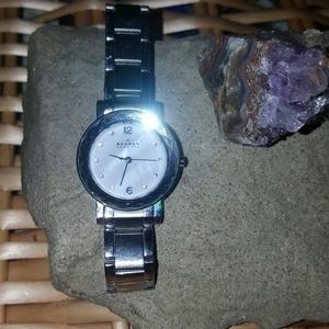 Skagen woman's watch (perfect condition)